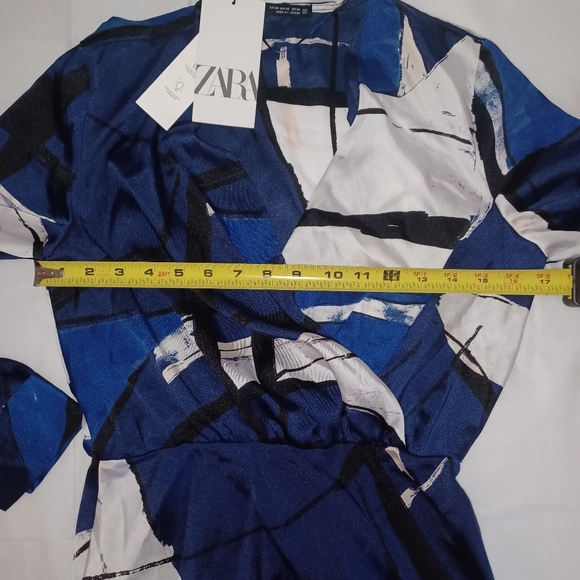 SOLD Zara Abstract Printed Midi Dress, Long Sleeve Wrap, Worn on TV - Picture 4 of 7